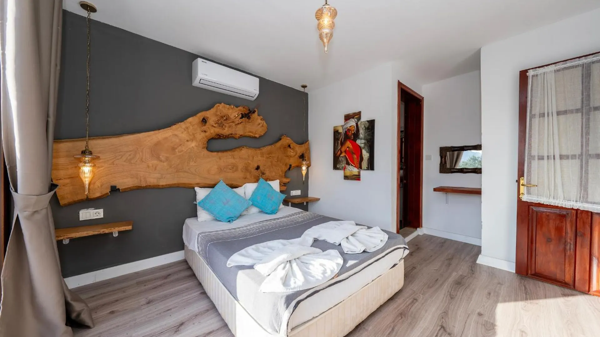 Villa 4 Bdr With Swimming Pool In Kayakoy Fethiye