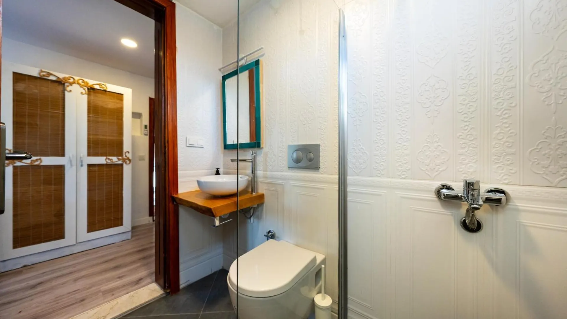 4 Bdr With Swimming Pool In Kayakoy Villa Fethiye