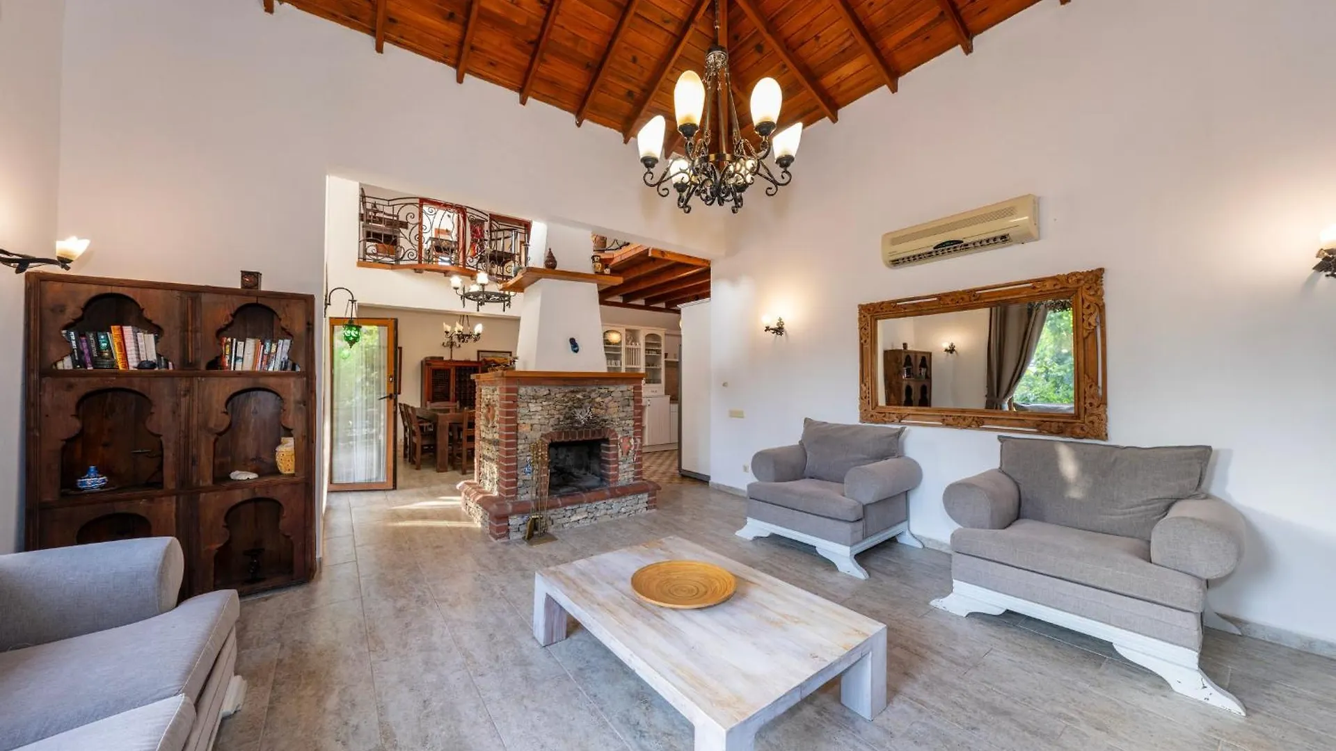 4 Bdr With Swimming Pool In Kayakoy Villa Fethiye