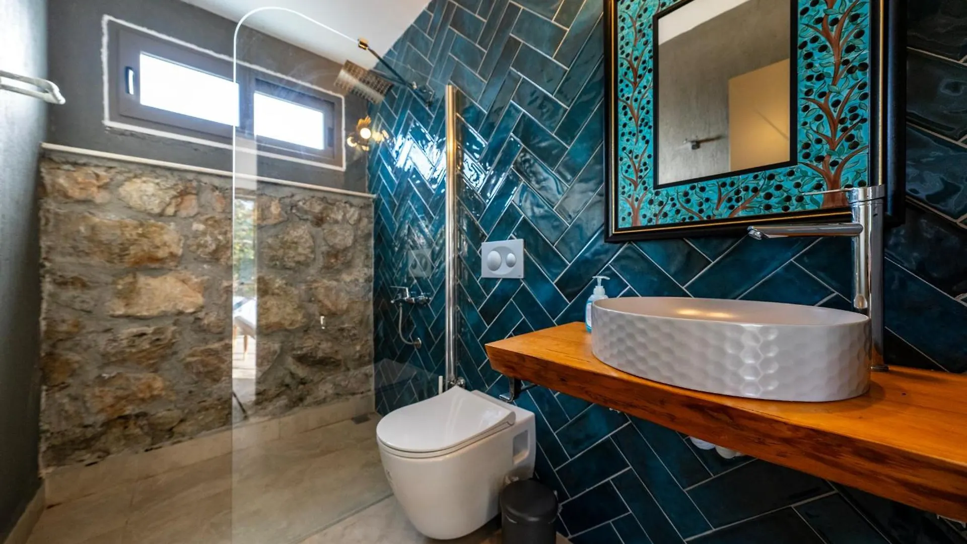 4 Bdr With Swimming Pool In Kayakoy Villa Fethiye